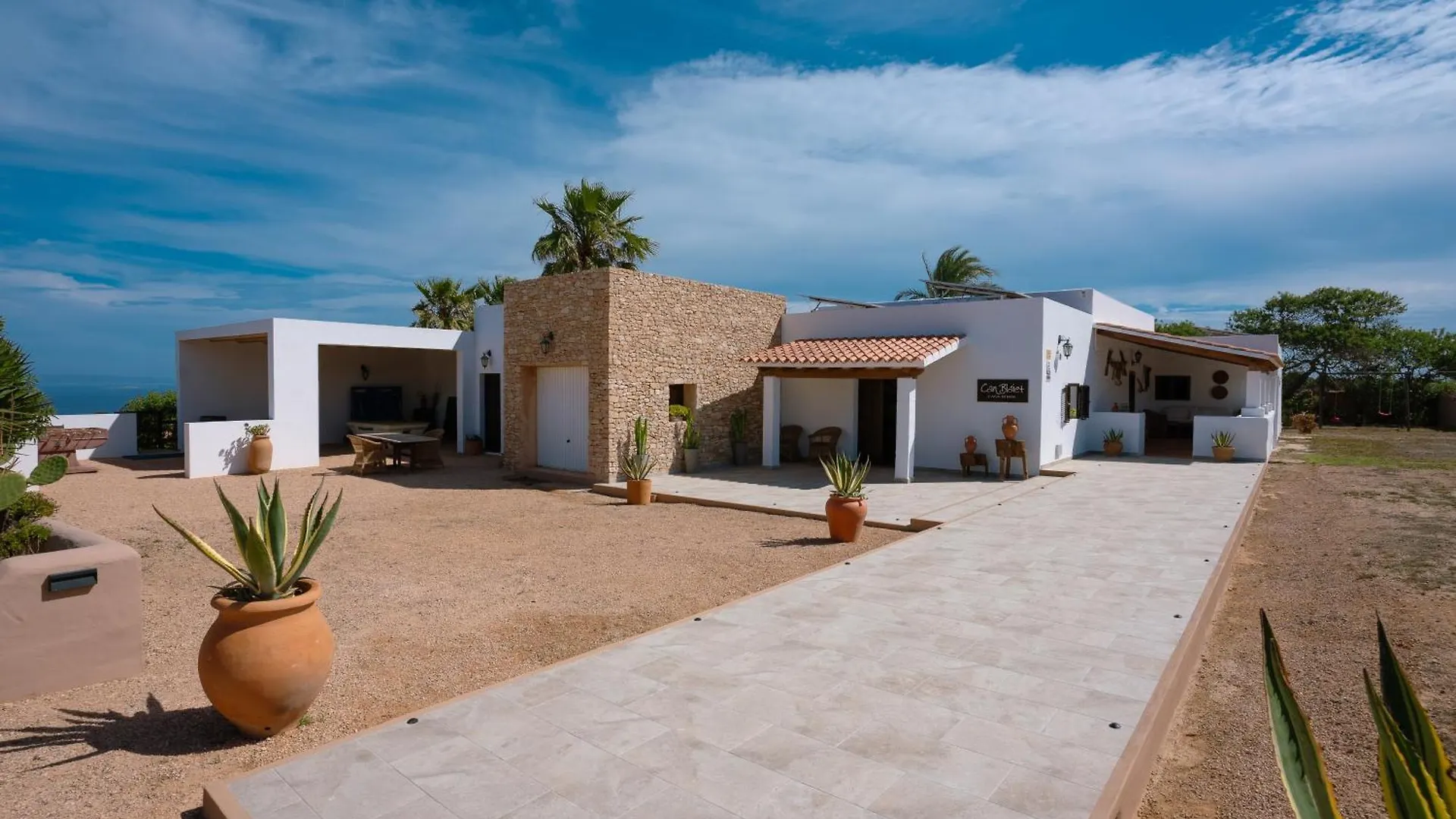 Casa Rural Can Blaiet La Mola Spain